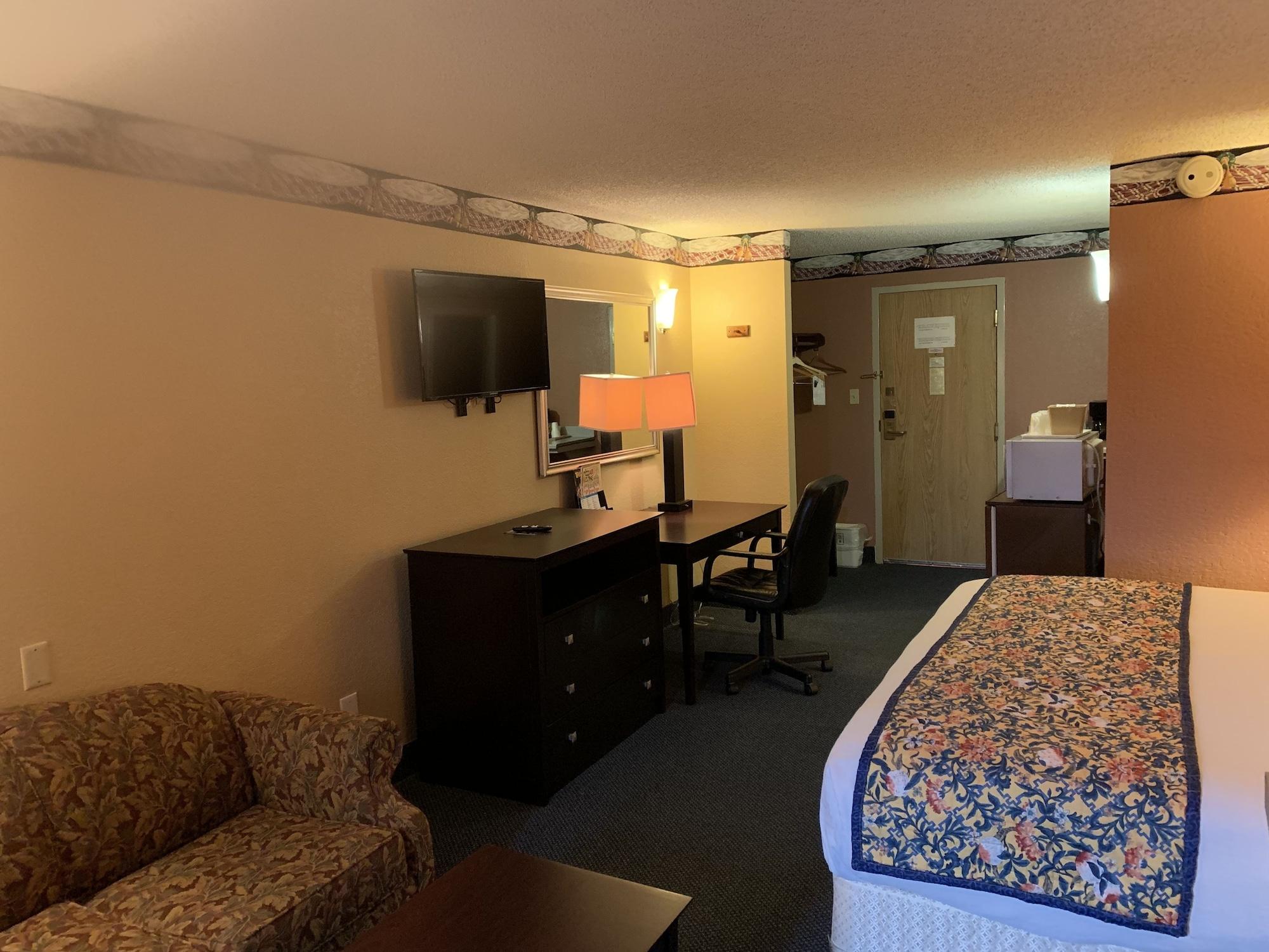 Lincoln Inn Express Hotel And Suites Oklahoma City Exterior photo